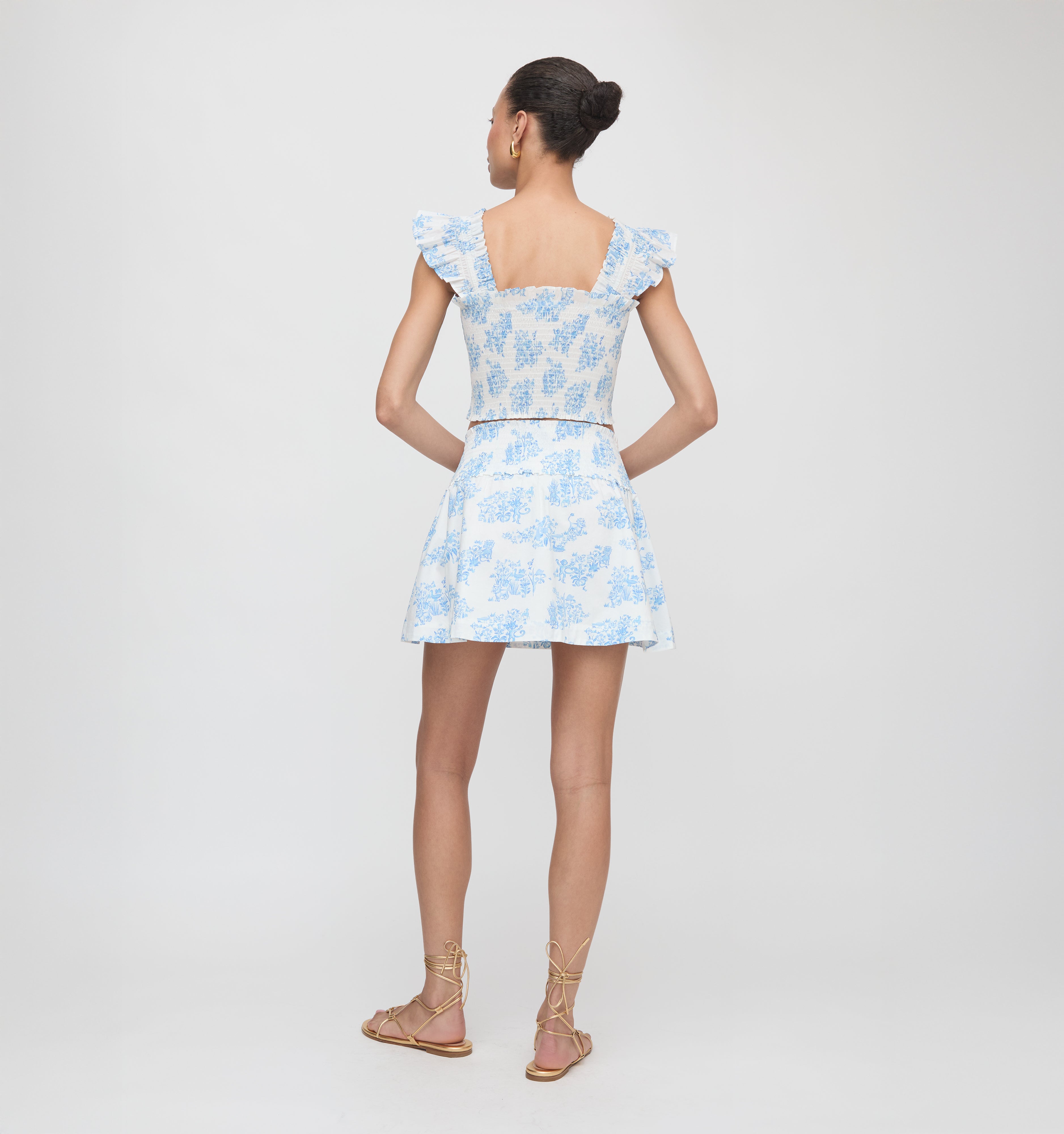 Roller Rabbit x Hill House Cropped Paz Top - Blue Sherwood Forest Monkey