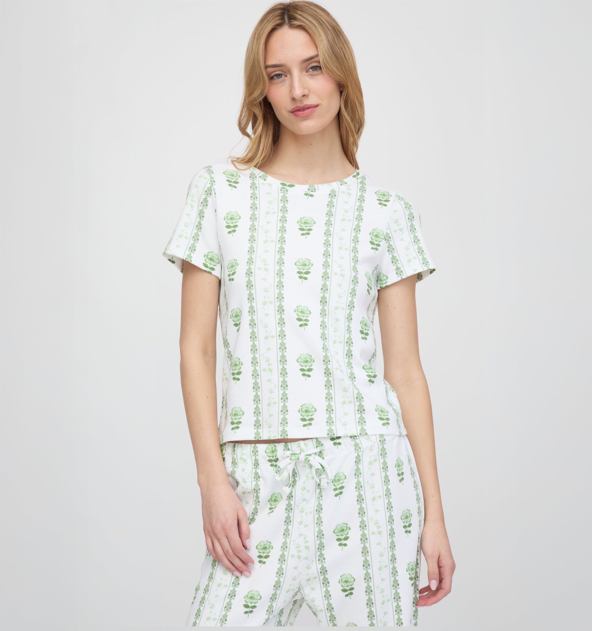 The Kelly Pajama Set - White/Green Arcadia Border